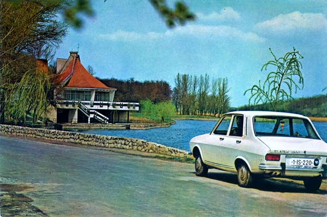 1692 - Iasi. Lacul si restaurantul Ciric